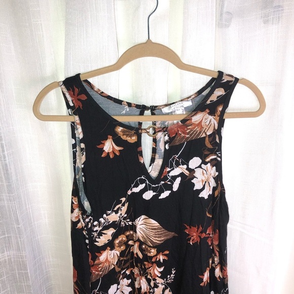 VENUS Floral Sleeveless Dress Large NWOT - Picture 3 of 12